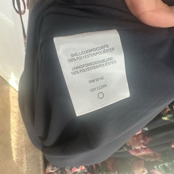 Gal Meets Glam Ashlynn floral print chiffon maxi Size 4 (q1) - Picture 9 of 9